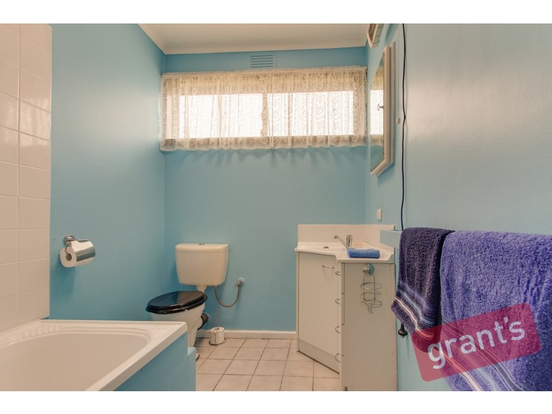 4 Hollydene Court, Narre Warren VIC 3805