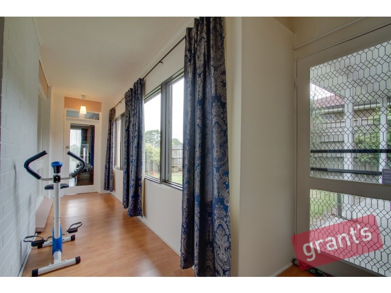 4 Hollydene Court, Narre Warren VIC 3805