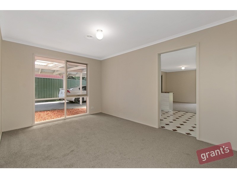 63 George Chudleigh Drive, Hallam VIC 3803