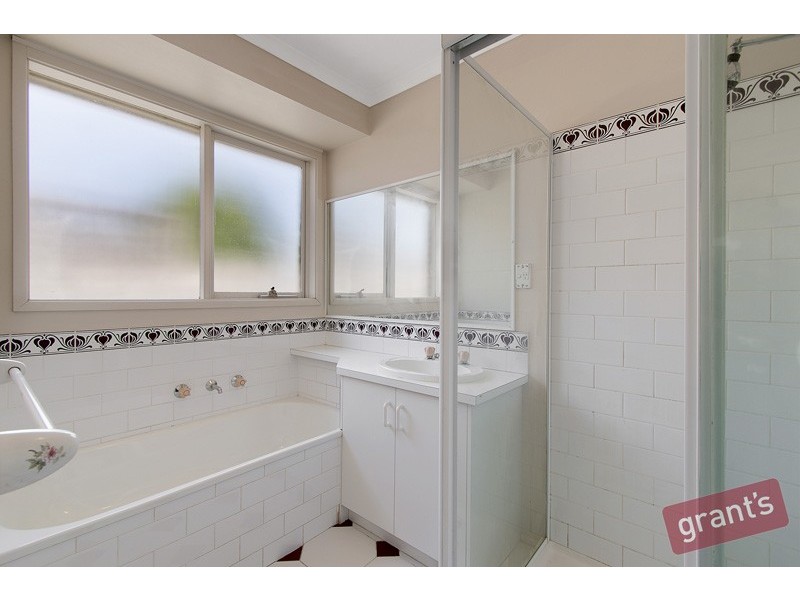 63 George Chudleigh Drive, Hallam VIC 3803