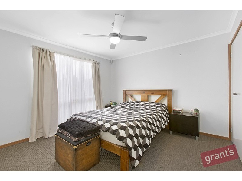 37 Pentland Drive, Narre Warren VIC 3805