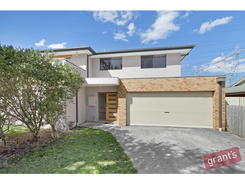 2 /151 Hinrichsen Drive, Hallam VIC 3803