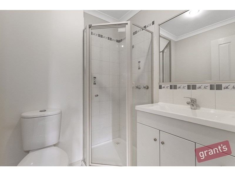 2 /151 Hinrichsen Drive, Hallam VIC 3803