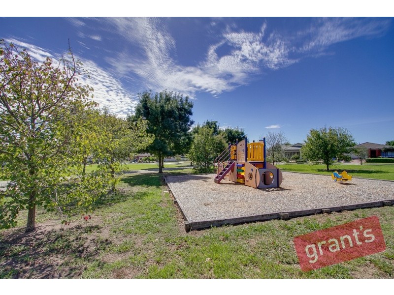 62 Tangerine Drive, Narre Warren South VIC 3805