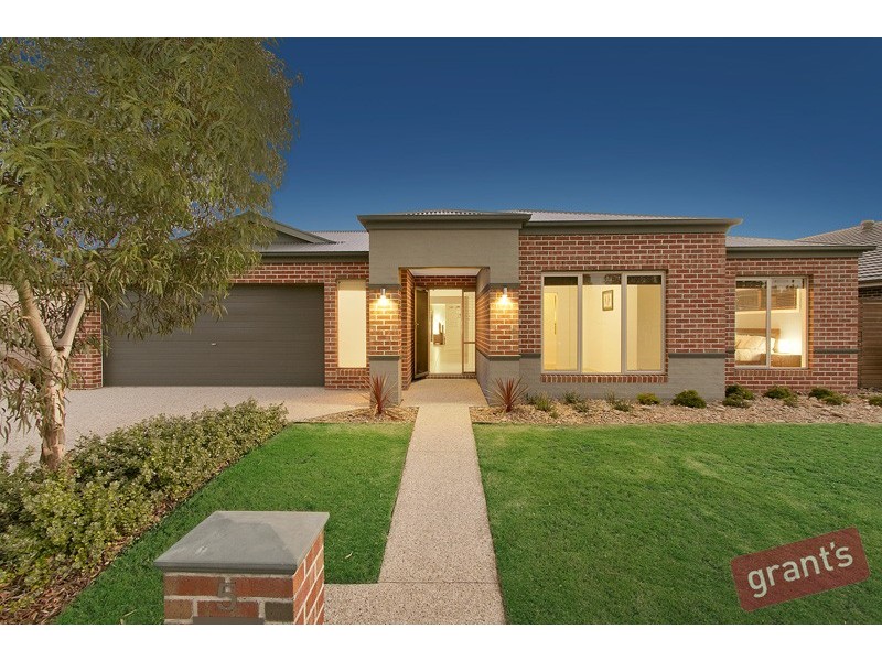 5 Caribbean Pine Court, Lyndhurst VIC 3975