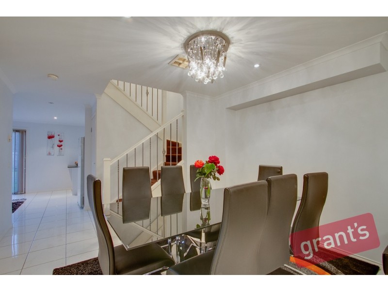 6 Wattlebird Court, Narre Warren VIC 3805