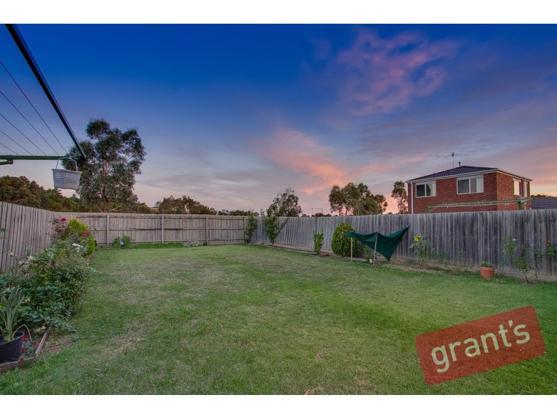 6 Wattlebird Court, Narre Warren VIC 3805