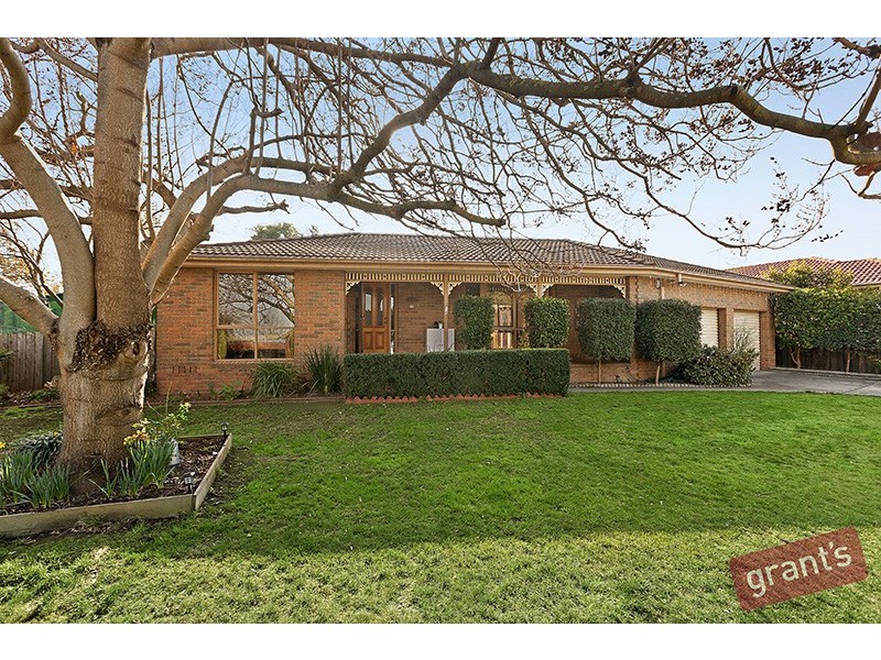 14 Tamarisk Road, Narre Warren VIC 3805