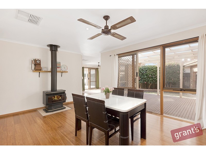 14 Tamarisk Road, Narre Warren VIC 3805