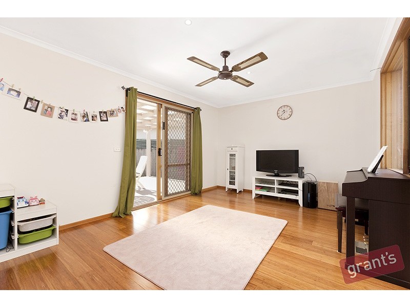 14 Tamarisk Road, Narre Warren VIC 3805