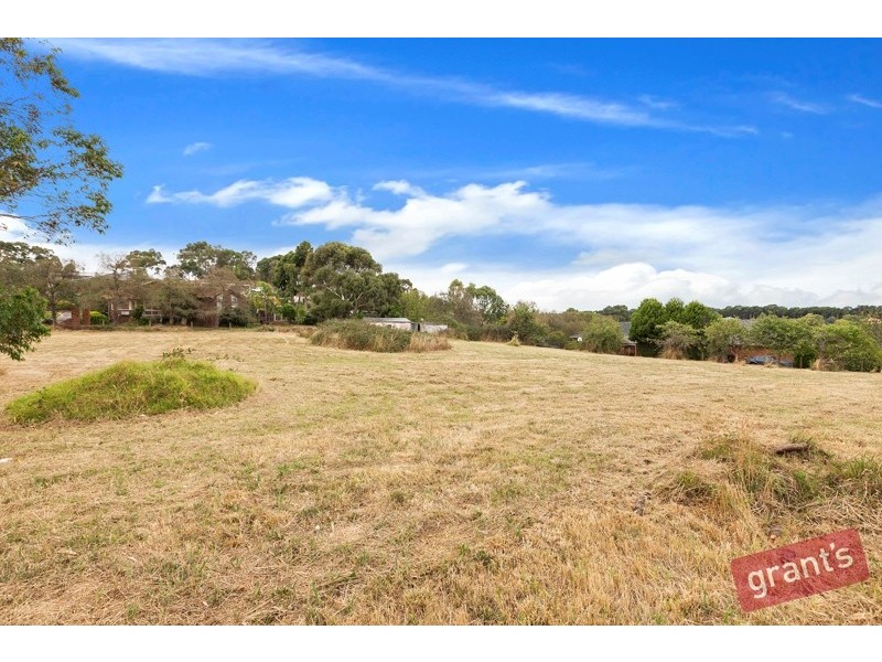 182-184 Hallam North Road, Narre Warren North VIC 3804