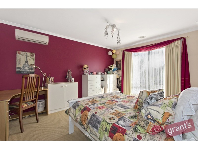 5 Rebecca Mac Court, Hallam VIC 3803