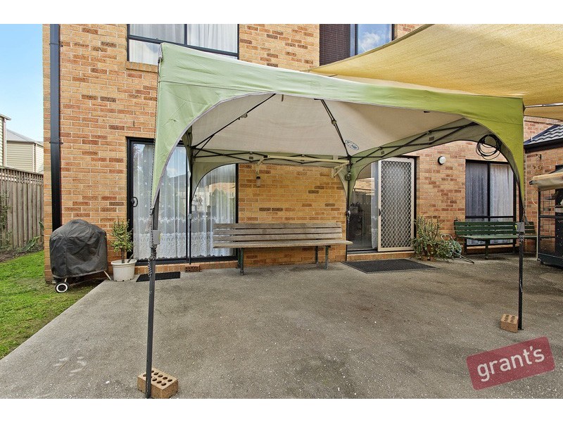 5 Rebecca Mac Court, Hallam VIC 3803