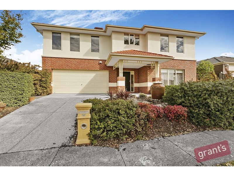 39 Golden Grove Drive, Narre Warren South VIC 3805