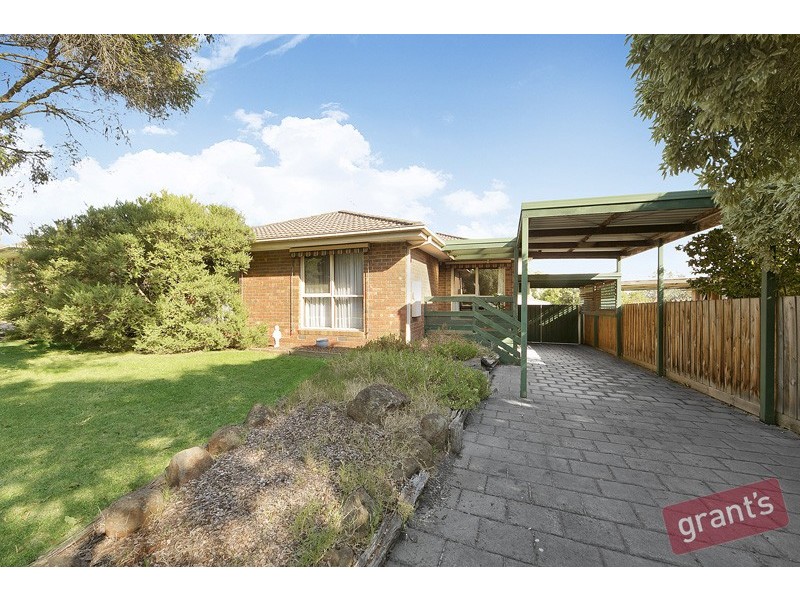11 Maramba Drive, Narre Warren VIC 3805