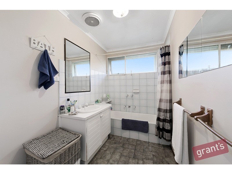 11 Maramba Drive, Narre Warren VIC 3805