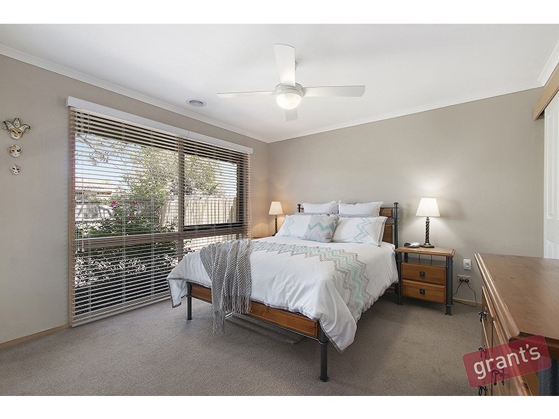 4 Millport Court, Endeavour Hills VIC 3802