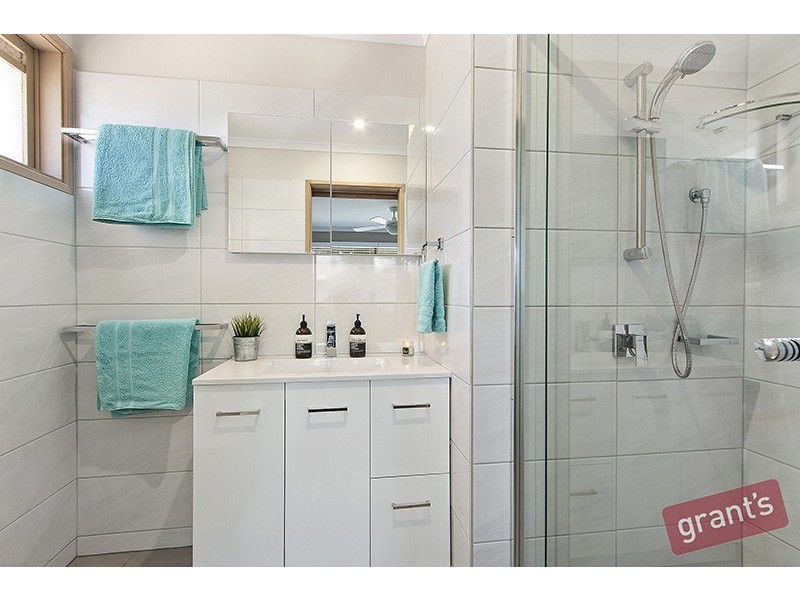 4 Millport Court, Endeavour Hills VIC 3802