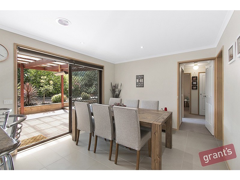 4 Millport Court, Endeavour Hills VIC 3802