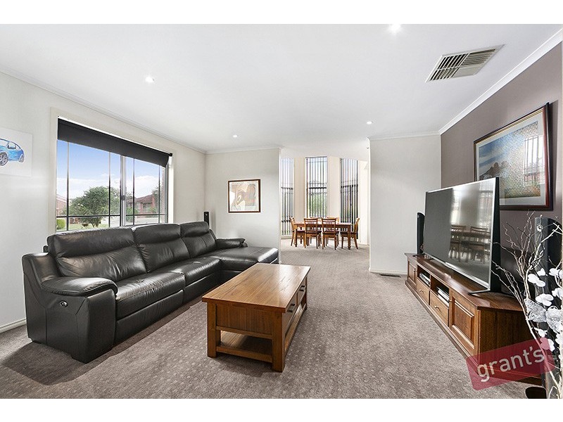 24 Ingleton Court, Narre Warren VIC 3805