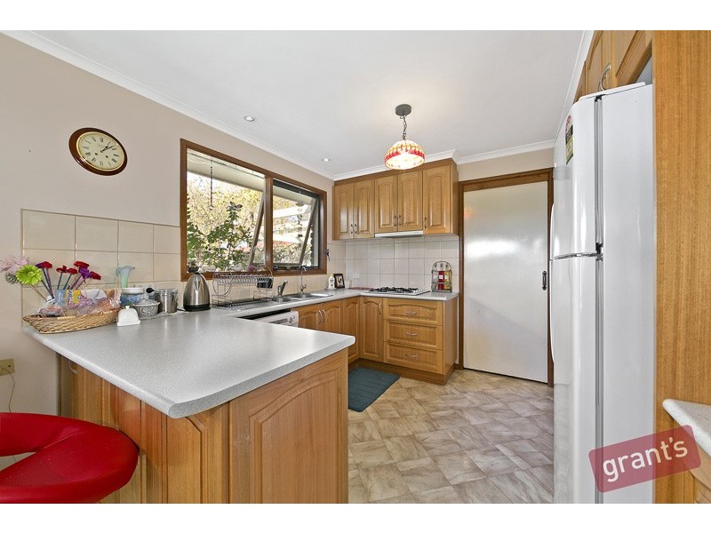 74 Cairns Road, Hampton Park VIC 3976