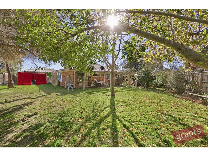 74 Cairns Road, Hampton Park VIC 3976
