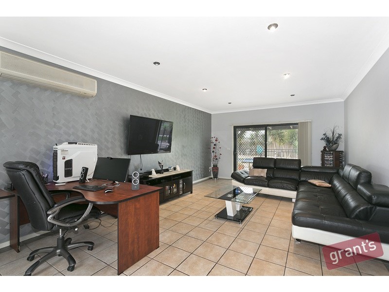 4 Shearer Court, Narre Warren VIC 3805