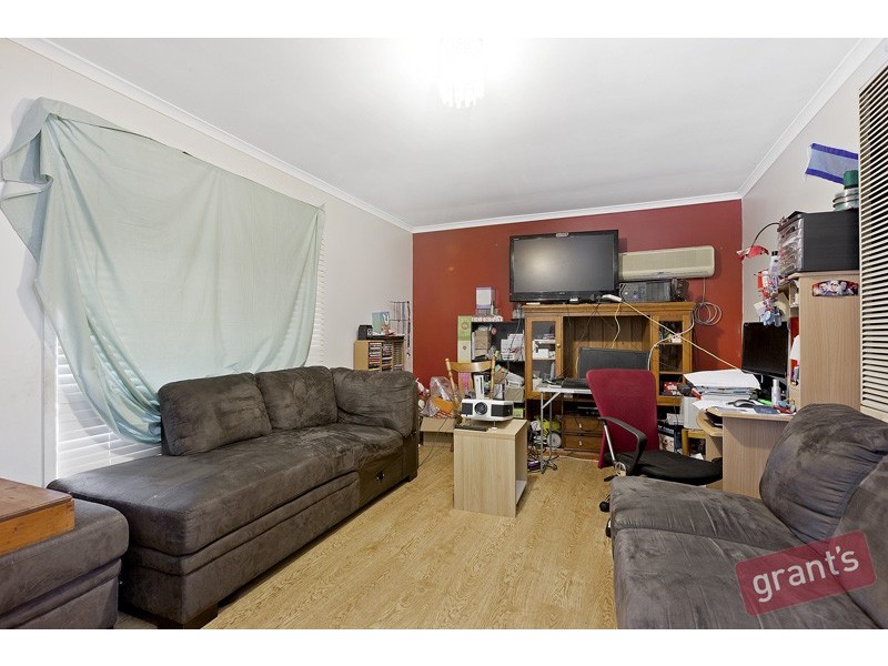 33 Woodlands Crescent, Narre Warren VIC 3805