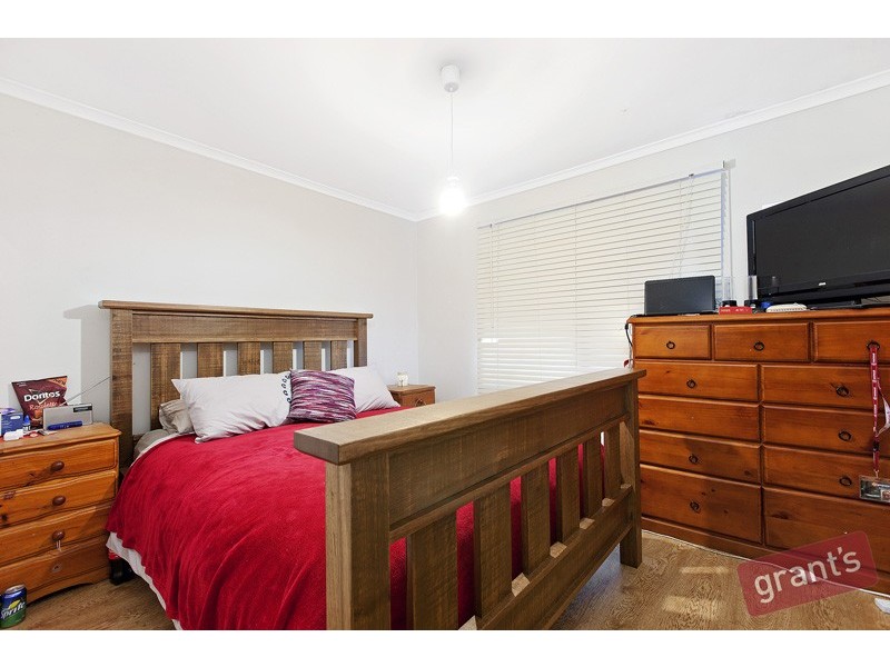 33 Woodlands Crescent, Narre Warren VIC 3805