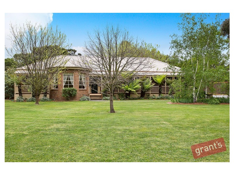 8 Market Lane, Narre Warren South VIC 3805