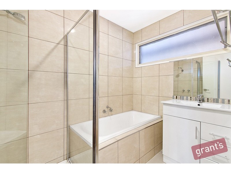 1 /47 Upton Crescent, Narre Warren VIC 3805