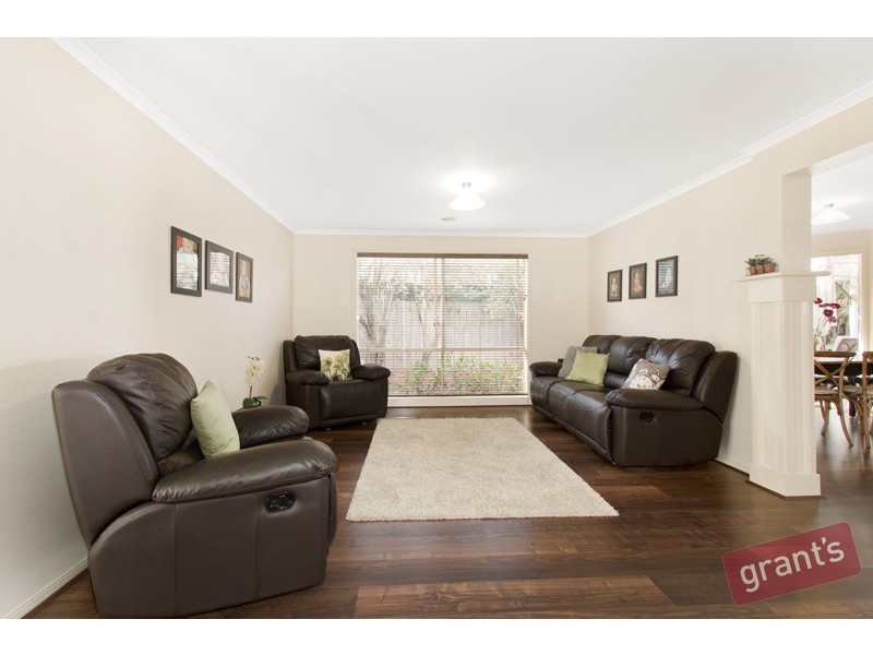 24 Silkwood Avenue, Berwick VIC 3806