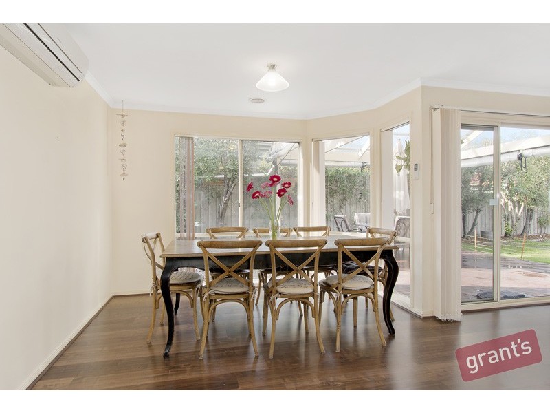 24 Silkwood Avenue, Berwick VIC 3806