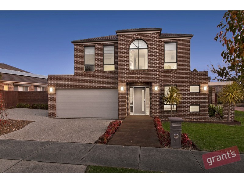 1 Angelique Street, Berwick VIC 3806