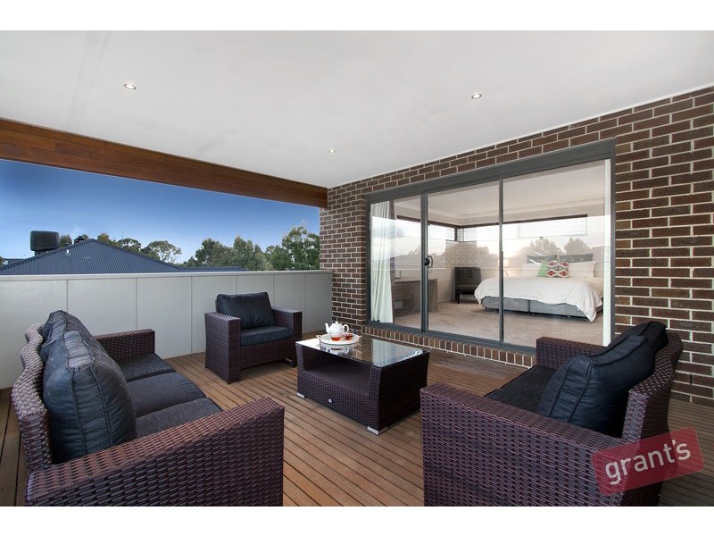 1 Angelique Street, Berwick VIC 3806