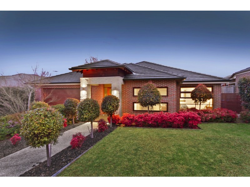 15 Viewgrand Drive, Berwick VIC 3806