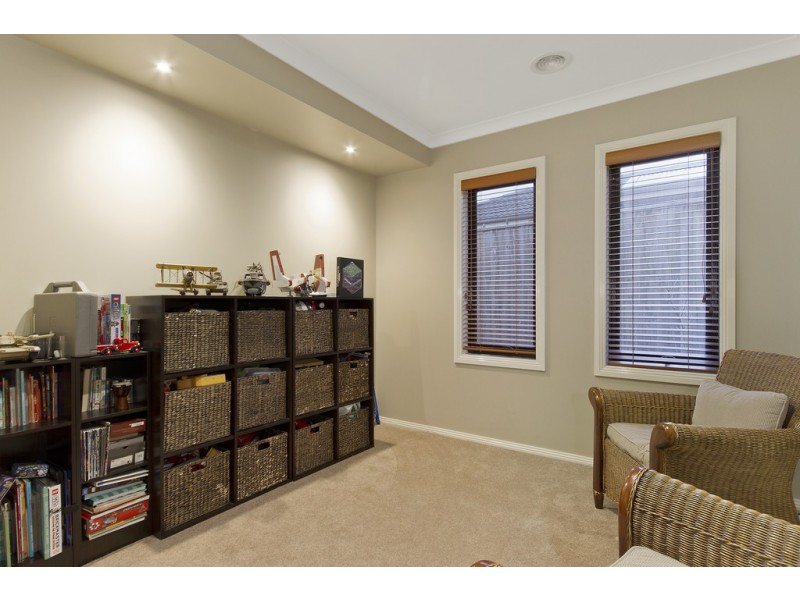 15 Viewgrand Drive, Berwick VIC 3806