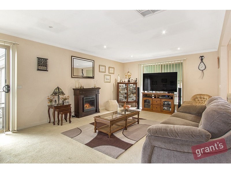 2 Seattle Square, Narre Warren VIC 3805