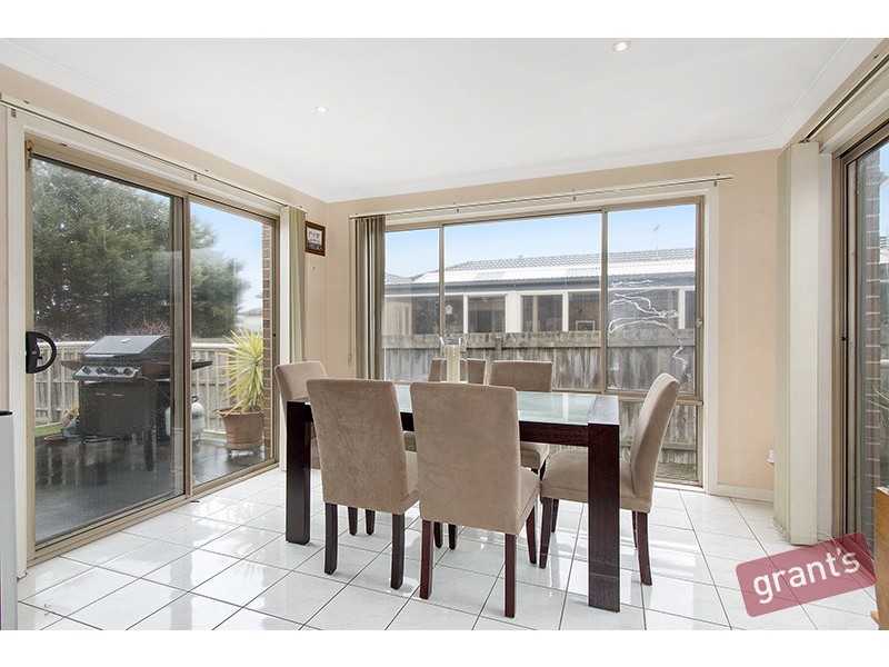 2 Seattle Square, Narre Warren VIC 3805