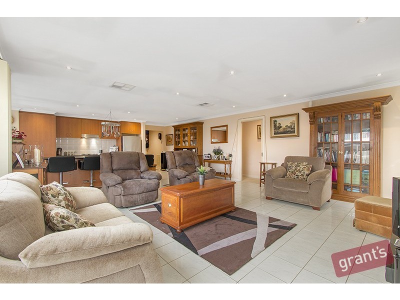 2 Seattle Square, Narre Warren VIC 3805