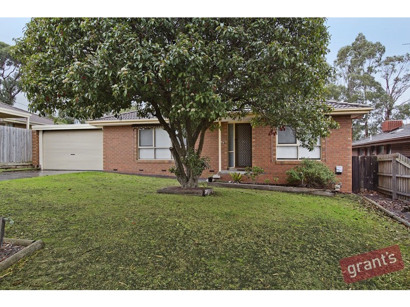 16 Facey Court, Narre Warren VIC 3805