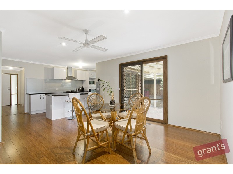 16 Facey Court, Narre Warren VIC 3805