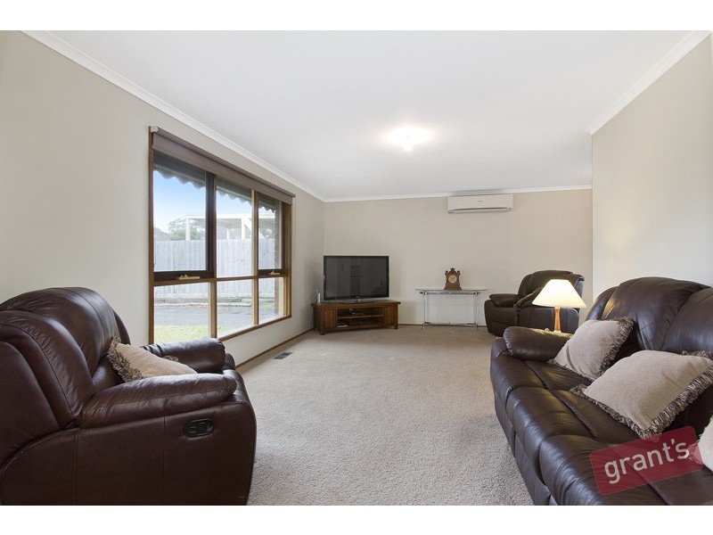 16 Facey Court, Narre Warren VIC 3805