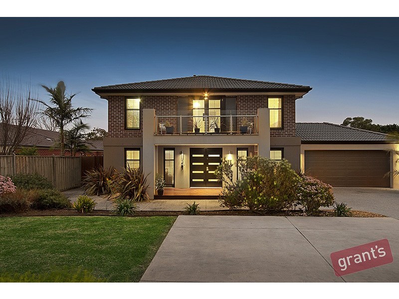 9 Rose Garden Court, Narre Warren North VIC 3804