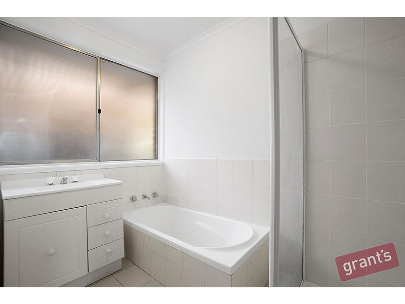 12 Wallaroo Avenue, Narre Warren VIC 3805