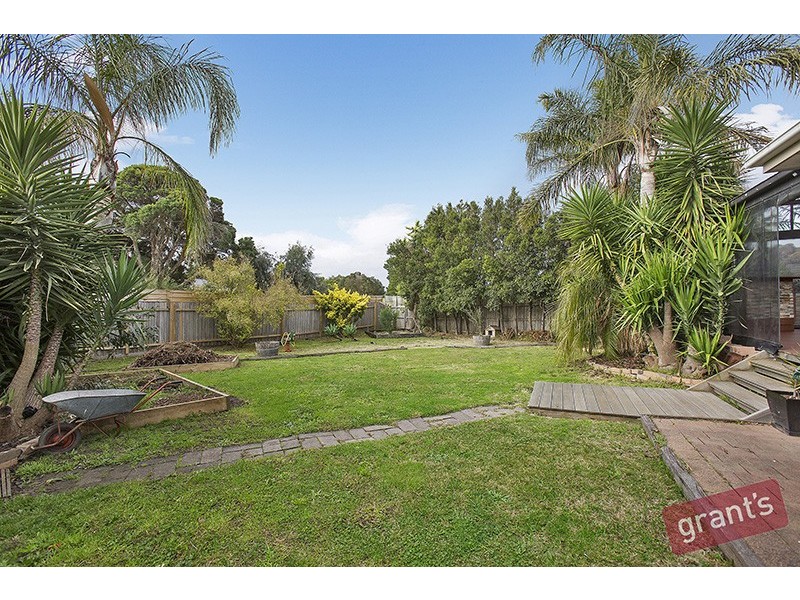 204 Centre Road, Narre Warren VIC 3805