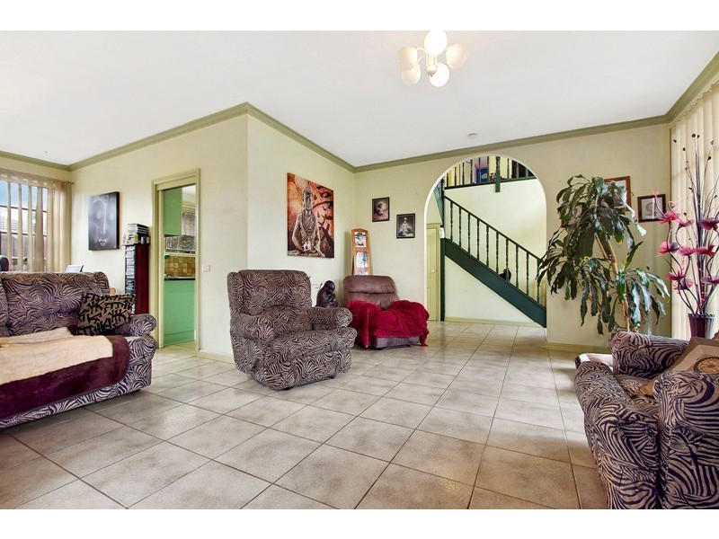 39 George Chudleigh Drive, Hallam VIC 3803