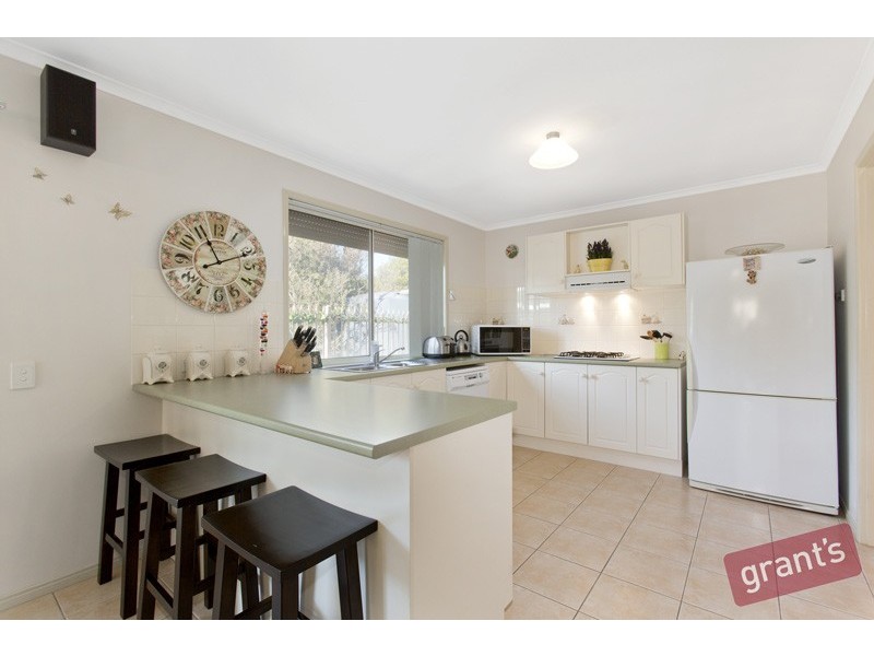 44 Wesley Drive, Narre Warren VIC 3805