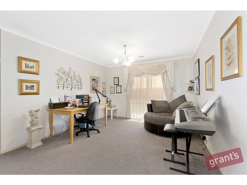 44 Wesley Drive, Narre Warren VIC 3805