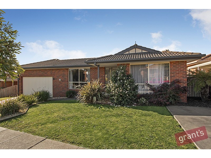 24 Madison Avenue, Narre Warren VIC 3805